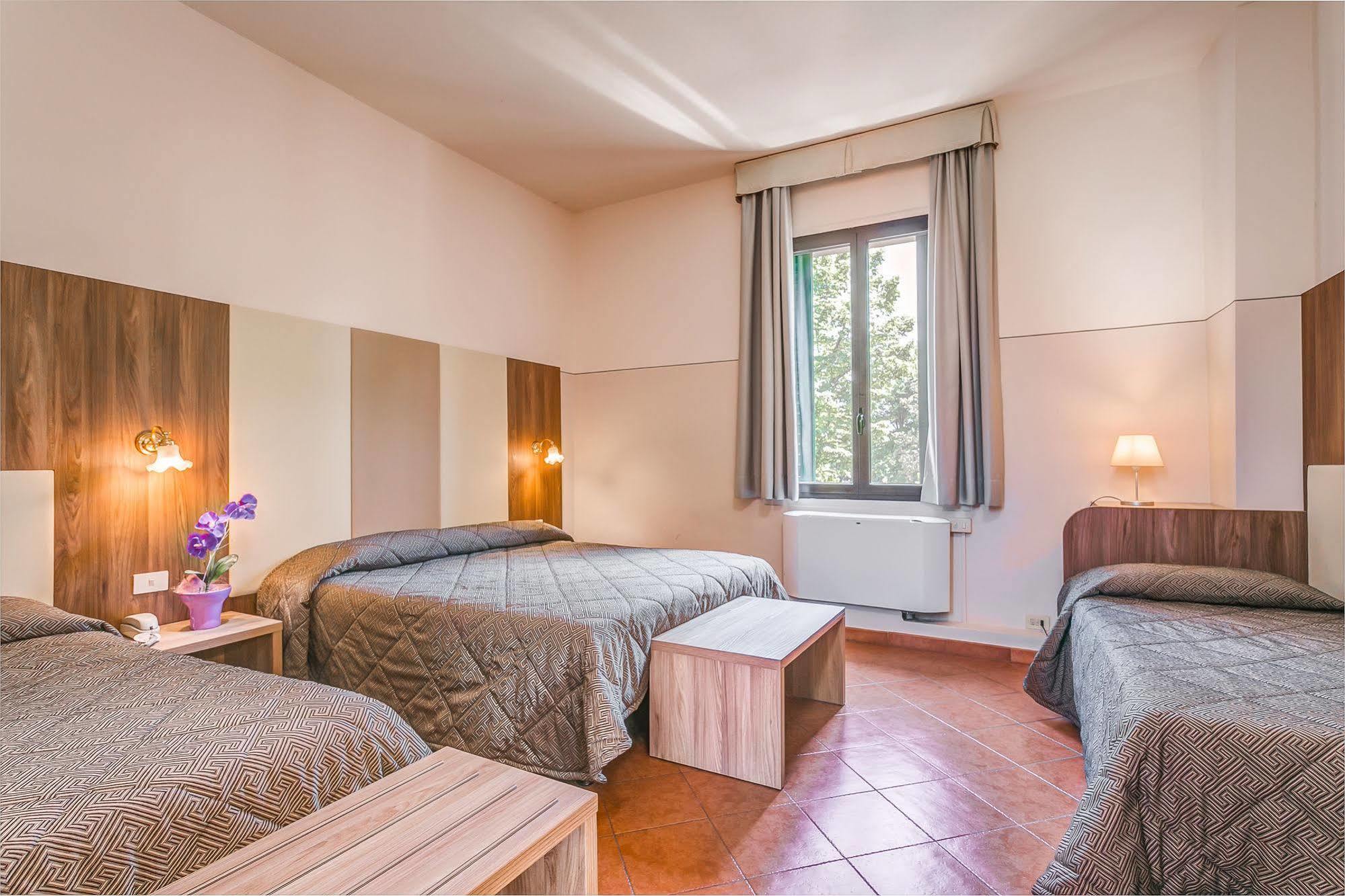 Hotel Arno Bellariva Florenz Exterior foto