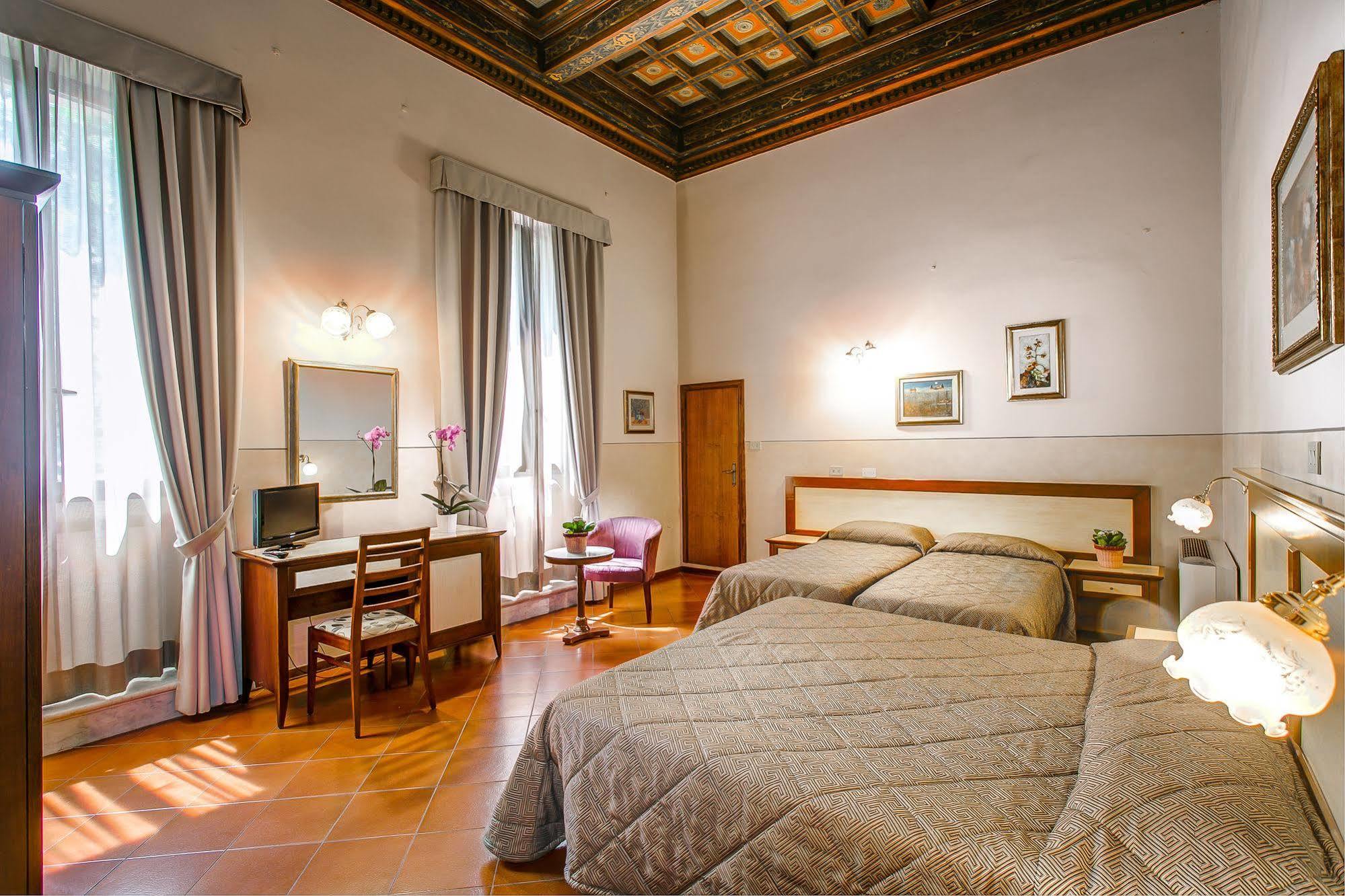 Hotel Arno Bellariva Florenz Exterior foto